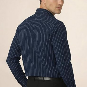 Men's Slim Fit Full Sleeve Striped Formal Shirt