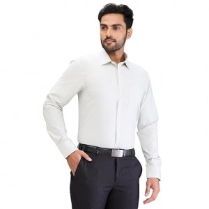 Men Slim Fit Structure Pattern Cotton Blend Semi Cutaway Collar Full Sleeve Formal Shirt